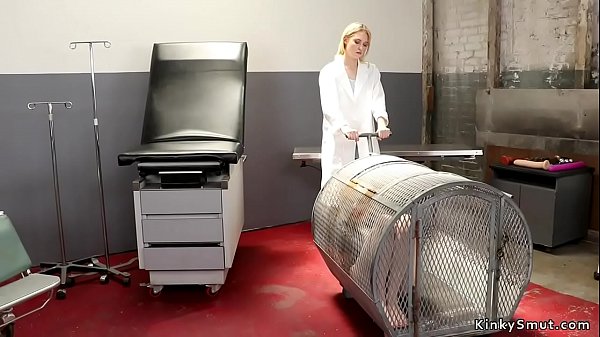 Assfuck therapy for blonde lezzy patient