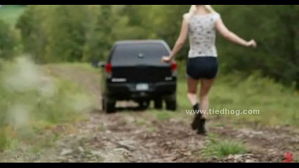 Hoe deepthroat and extreme restrain bondage