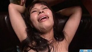 Piled up Kyouko Maki screams during harsh restrain bondage lovemaking