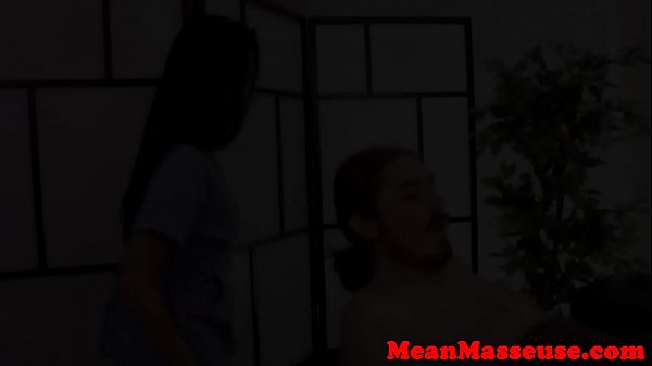 Gorgeous masseuse abasing tied up customer