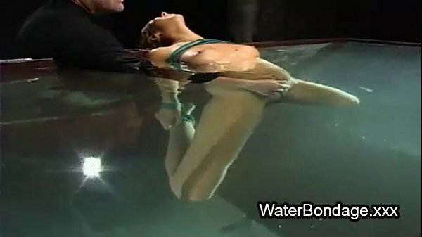 Beautiful honey cunt finger-tickled under water